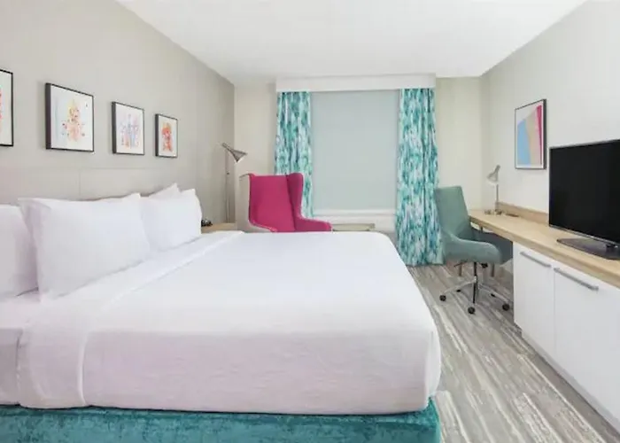 Hilton Garden Phoenix Hotel Surprise