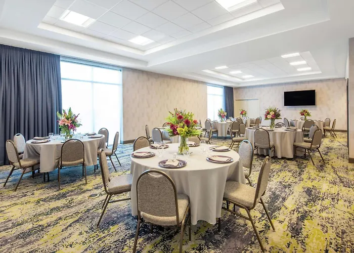Hotel Hilton Garden Phoenix 3*