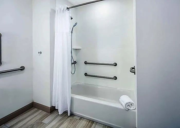 Hilton Garden Phoenix 3*