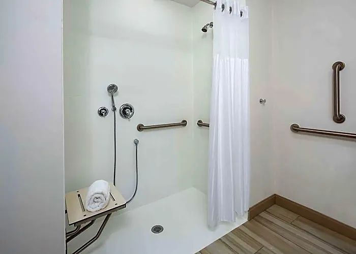 Hotel Hilton Garden Phoenix 3*